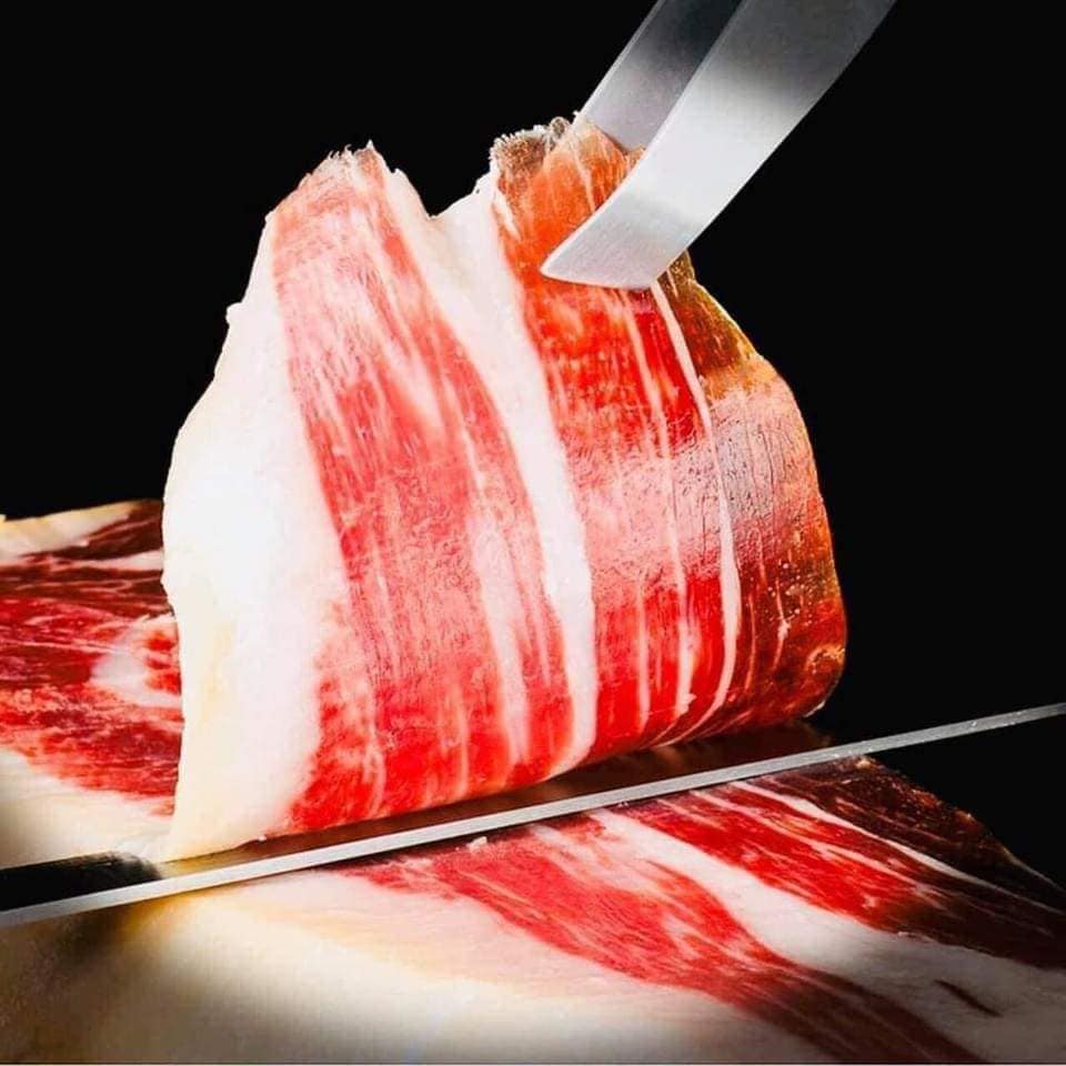 ĐÙI HEO MUỐI JAMON SERRANO LOẠI 1KG