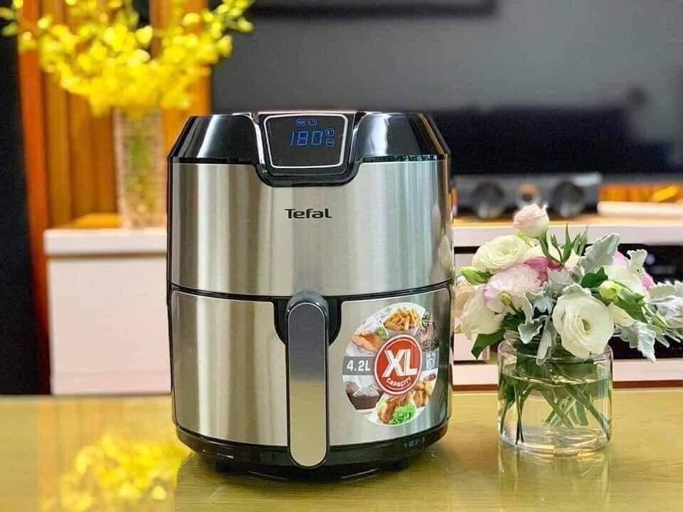 NỒI CHIÊN KHÔNG DẦU TEFAL XL EY401D 4,2L (bản điện tử)