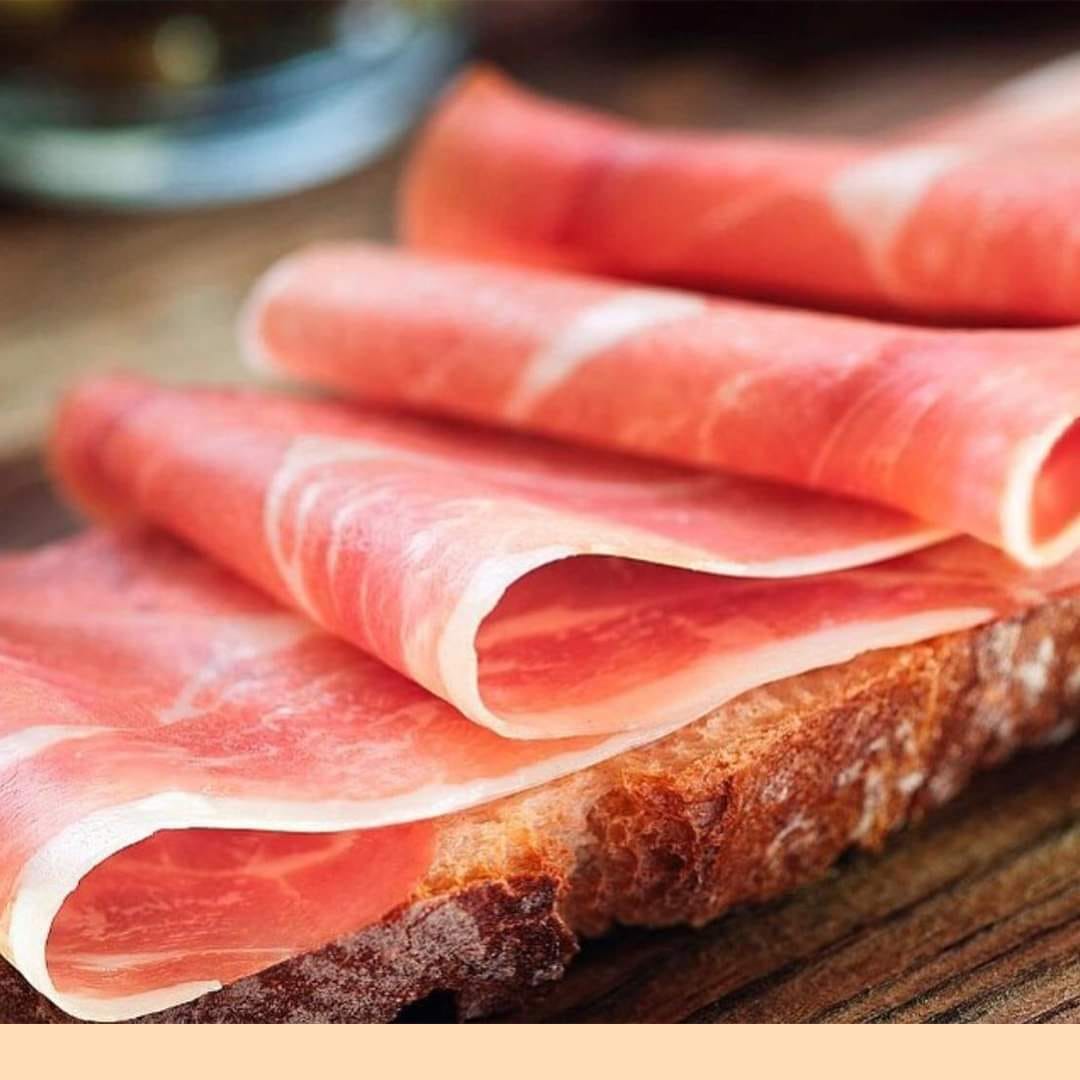 ĐÙI HEO MUỐI JAMON SERRANO LOẠI 1KG