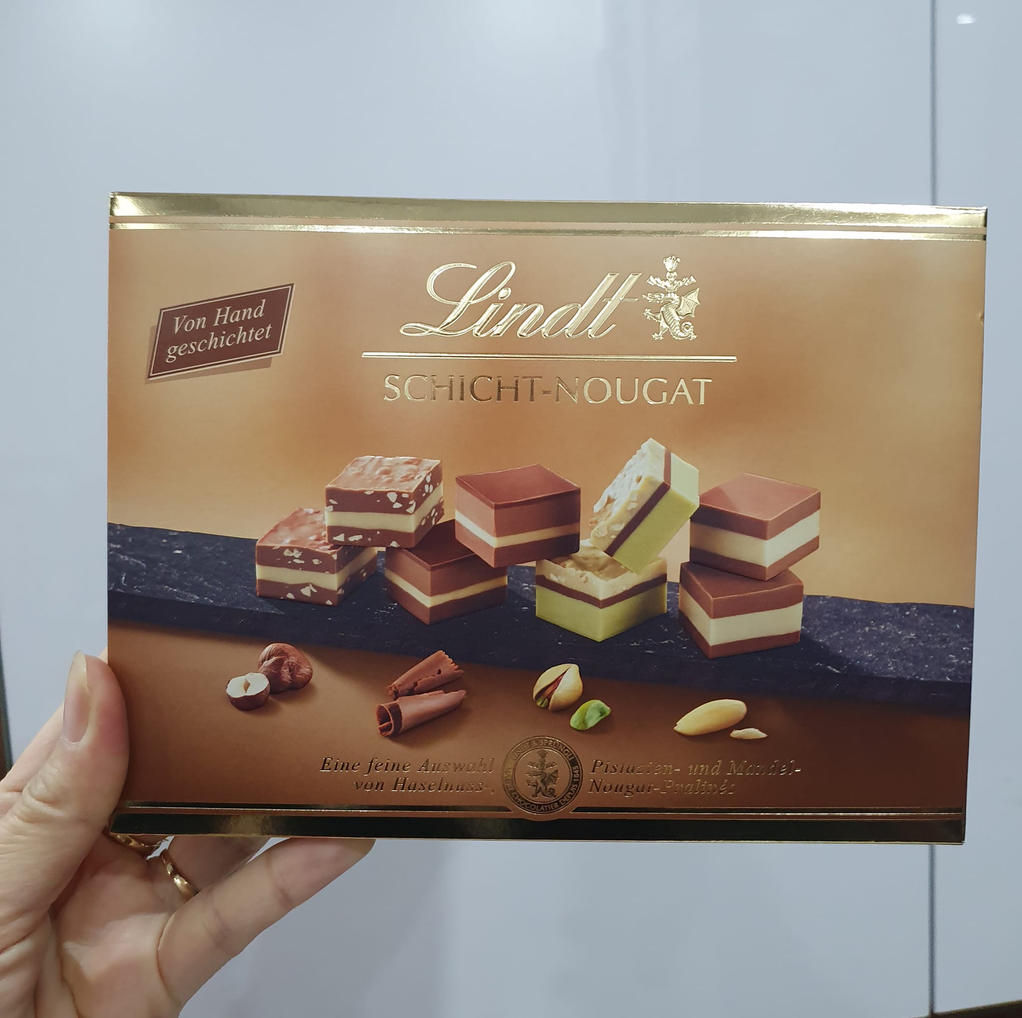 Socola Lindt Lindt Schicht-Nougat 125g