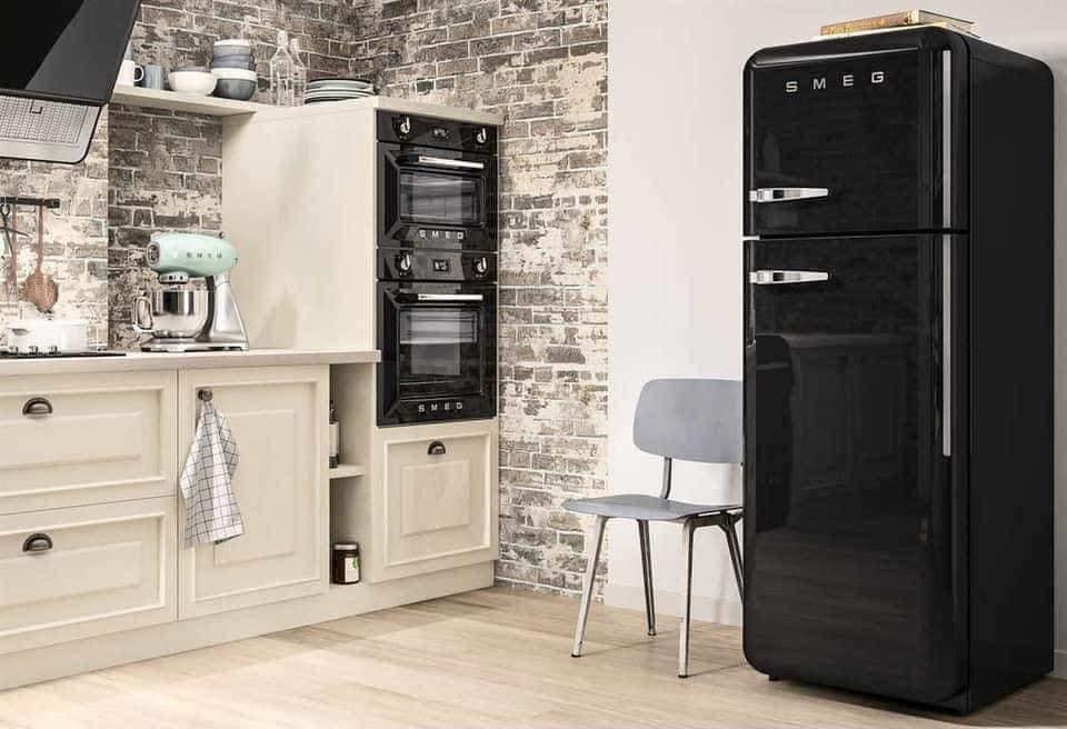 Tủ lạnh SMEG FAB30LBL5 màu đen